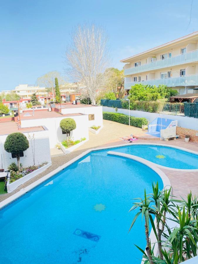 Bbq - Pool - Costa Apartments Salou Exterior photo